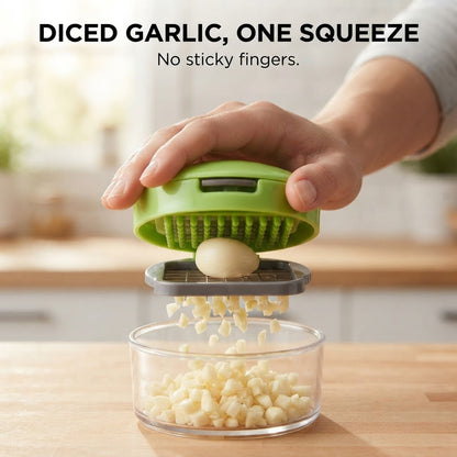 Mini Garlic Crusher & Chopper - Diced garlic, one squeeze