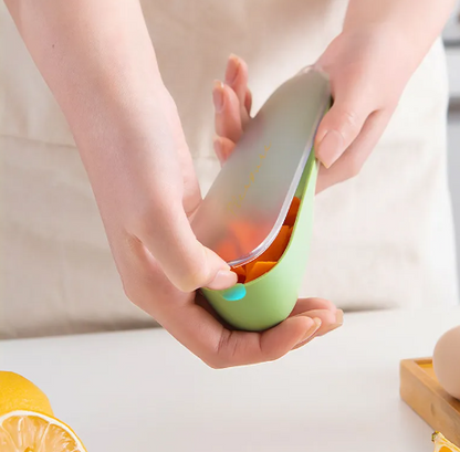 Veggie Peeler with Storage Tube