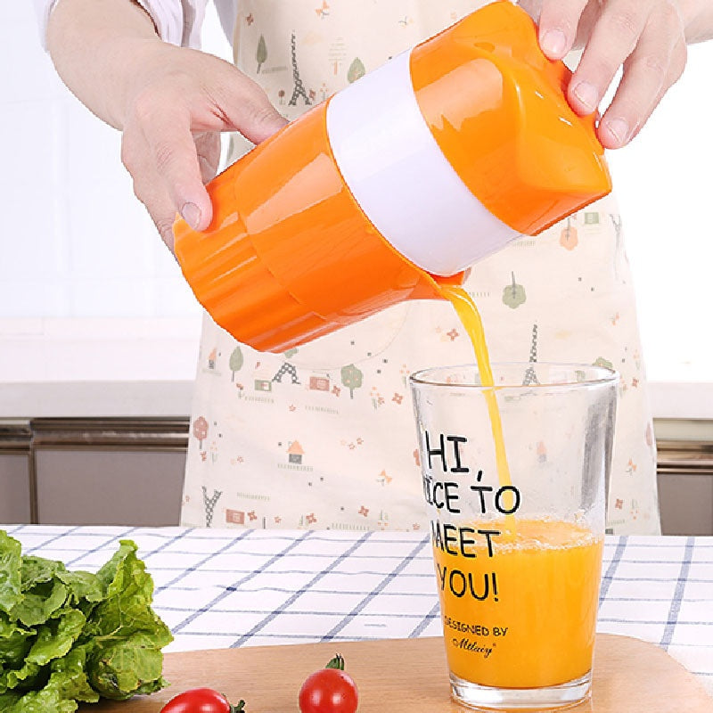 Manual Citrus Juicer Cup
